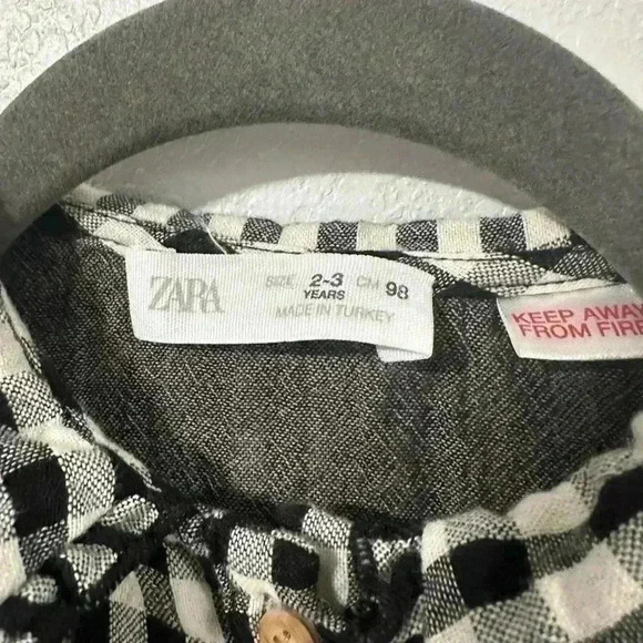 11. Zara Girls Dress with Peter Pan Collar, 2-3T - Picture 3 of 4